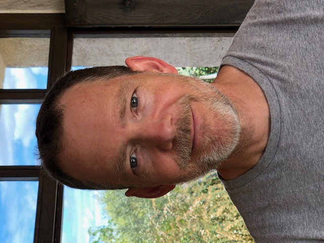 Online French student